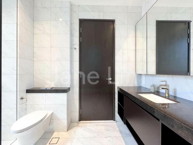 5 Bed Cluster House (Landed) for Sale in  Parc Clematis - Image 14